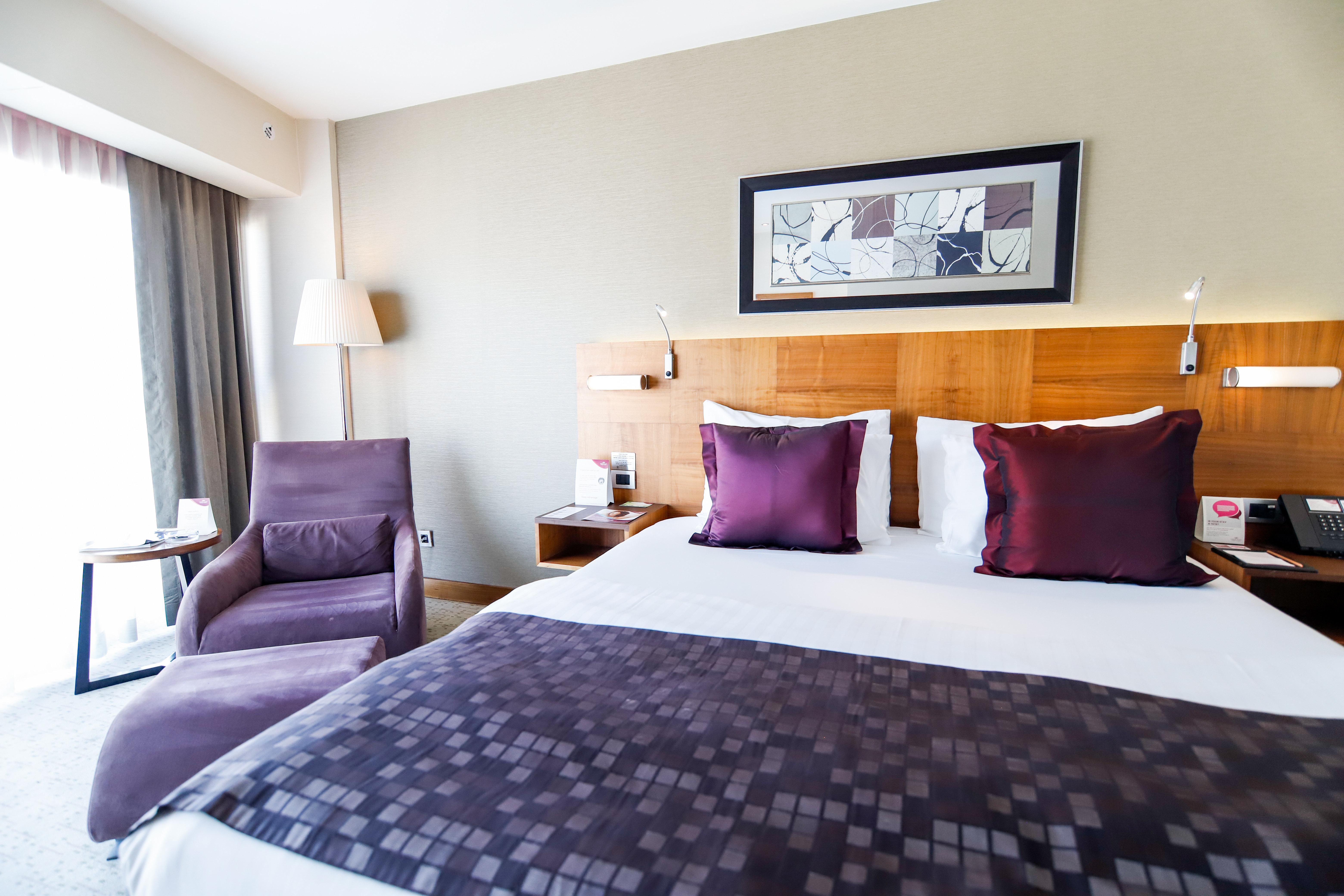 Hotel Crowne Plaza Istanbul Harbiye By Ihg Exterior foto A room at the hotel